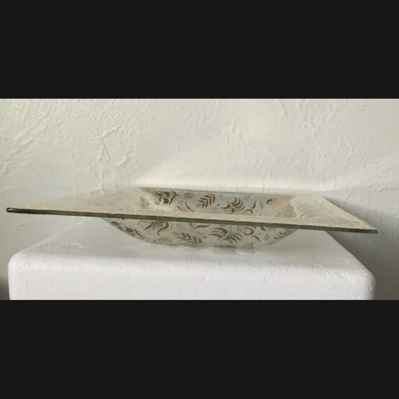 Clear MCM Glass With Gold Overlay Trim Flowers Trinket Tray by Georges Briard - Picture 3 of 5
